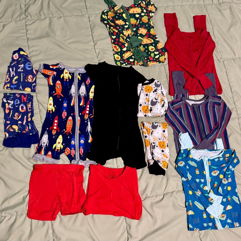 Little Sleepies 18/24 Bundle. Comment any questions - Picture 14 of 14